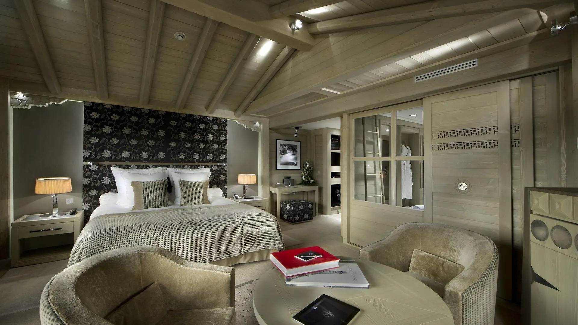 Hotel Le K2 Palace 쿠쉐벨