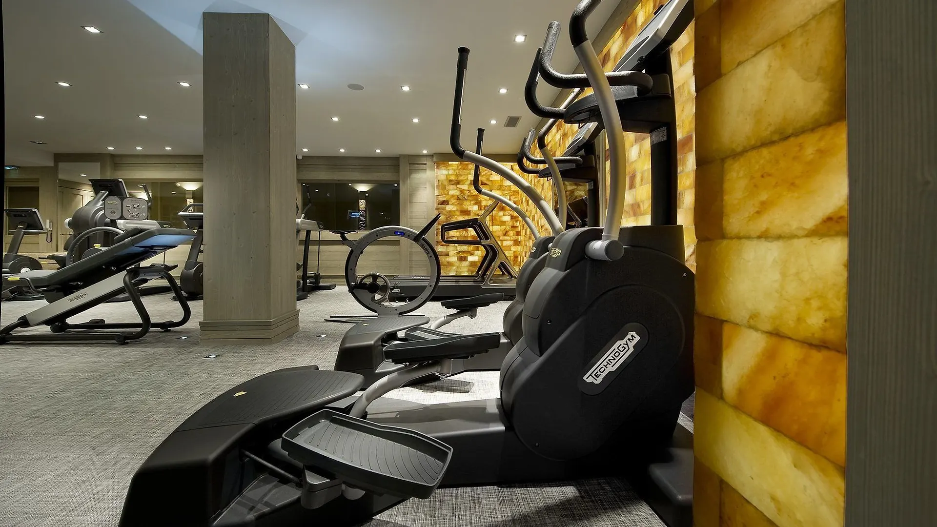Hotel Le K2 Palace 쿠쉐벨 프랑스